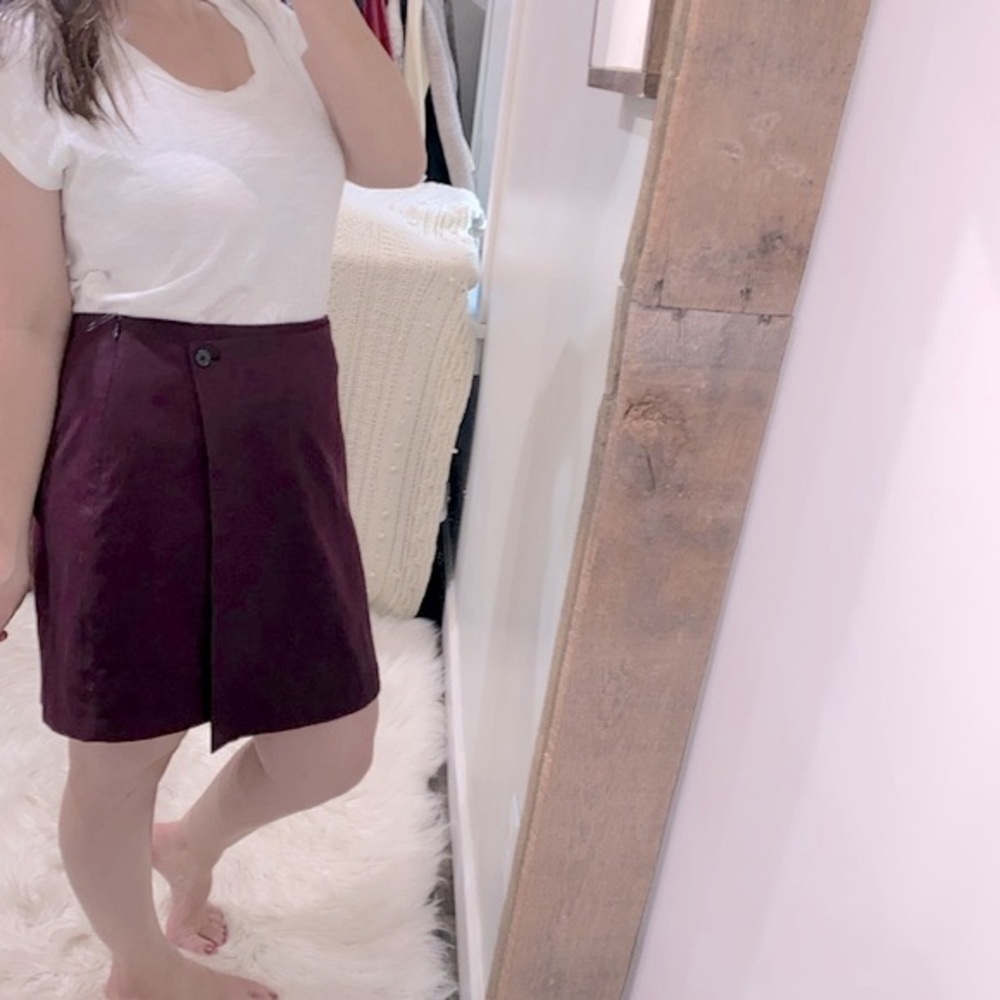 Banana Republic factory burgundy skirt new with tags  size 14